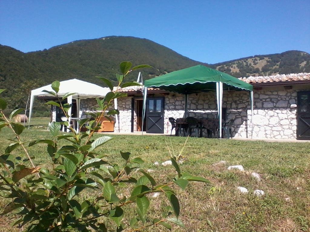 Chalet Vista Lago San Gregorio  Exterior photo