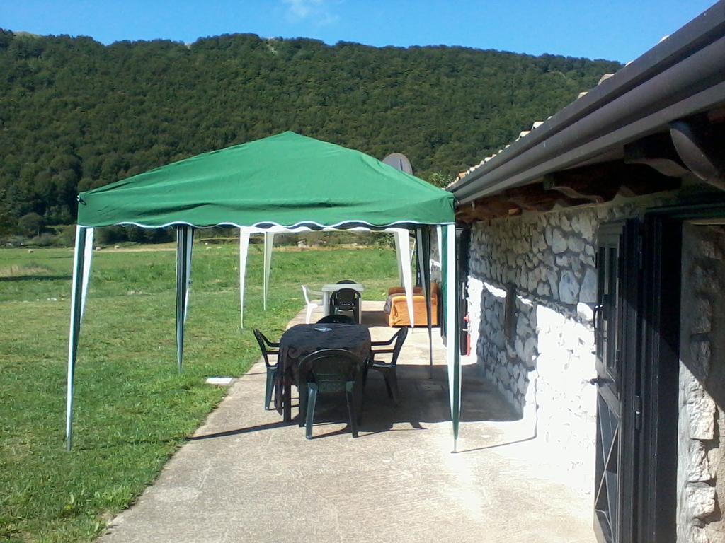 Chalet Vista Lago San Gregorio  Exterior photo